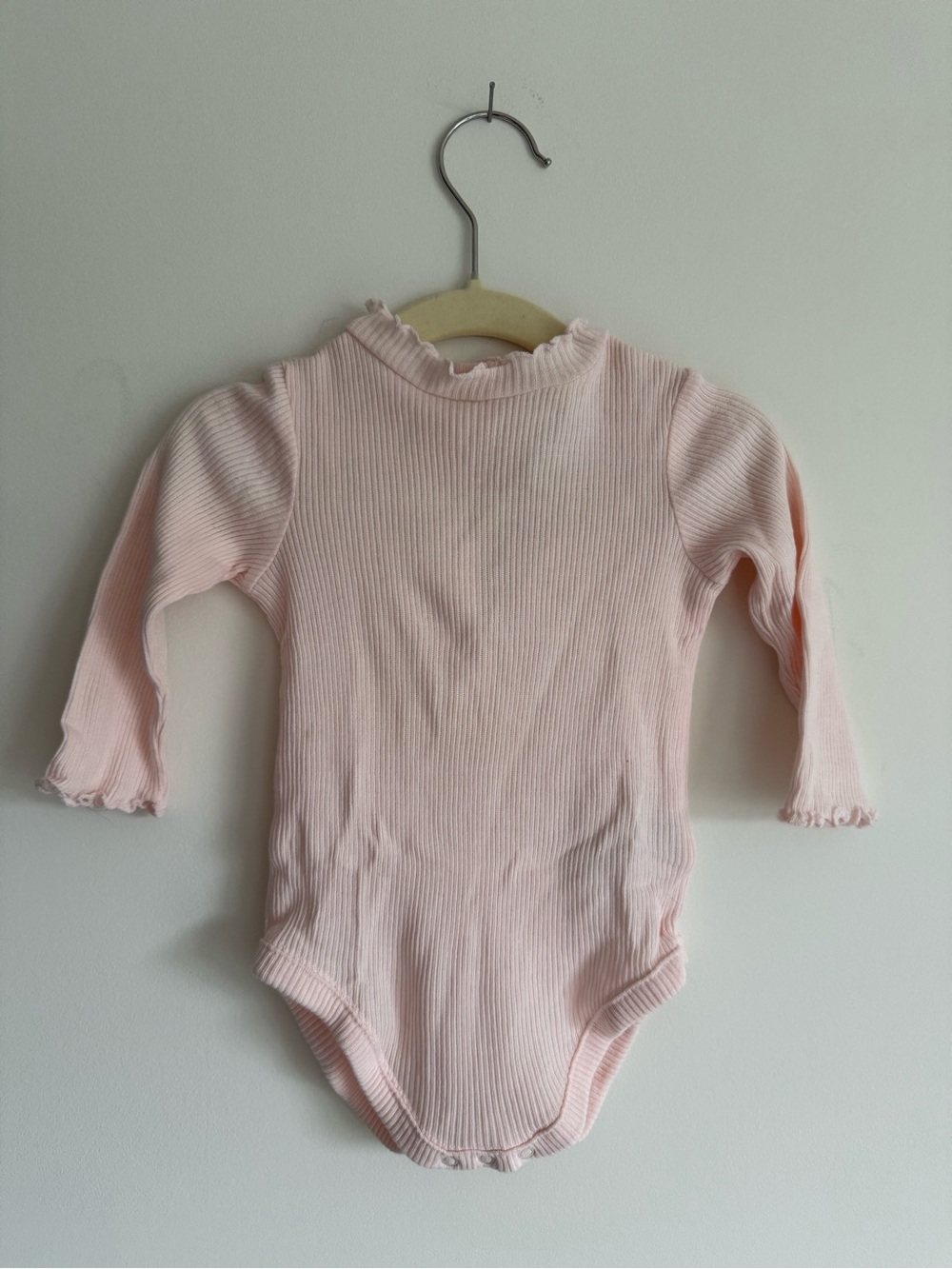 6-12m Janie and Jack Light Pink Ribbed Long-Sleeve Cotton Baby Onesie